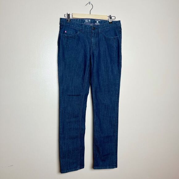 CLEARANCE! Mountain Hardwear Dark Denim Jeans Size 6 EUC - Picture 1 of 4